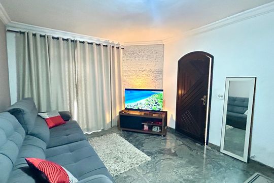 Casa à venda com 2 quartos, 200m² em Parque Flamengo, Guarulhos