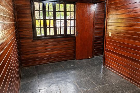 Quarto de casa de condomínio para alugar com 2 quartos, 540m² em Parque Anchieta, Nilópolis