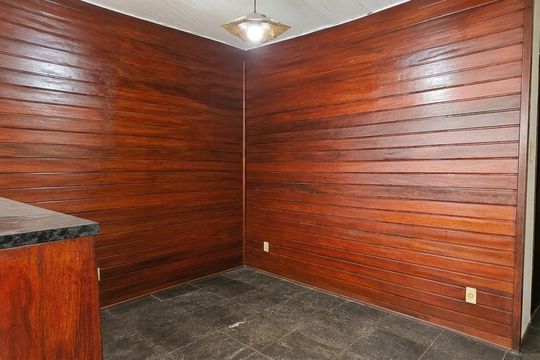 Sala de casa de condomínio para alugar com 2 quartos, 540m² em Parque Anchieta, Nilópolis