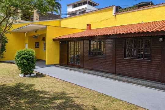 Área externa de casa de condomínio para alugar com 2 quartos, 540m² em Parque Anchieta, Nilópolis
