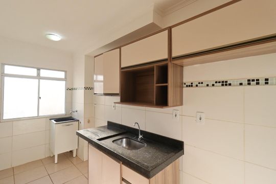 Cozinha de apartamento para alugar com 2 quartos, 42m² em (l-9), Ribeirão Preto