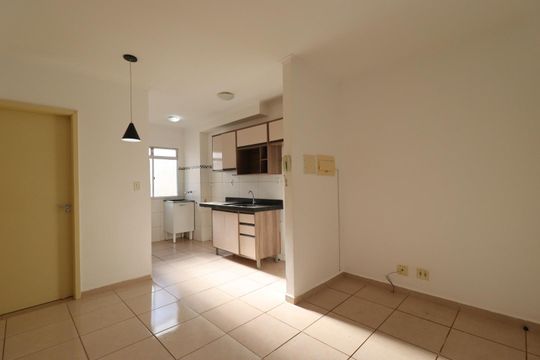 Sala de apartamento para alugar com 2 quartos, 42m² em (l-9), Ribeirão Preto