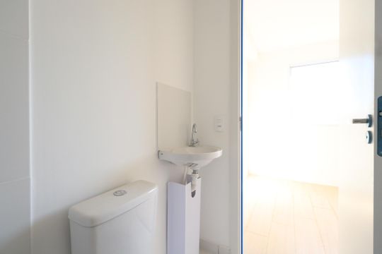 Banheiro de apartamento para alugar com 1 quarto, 16m² em Vila Aricanduva, São Paulo