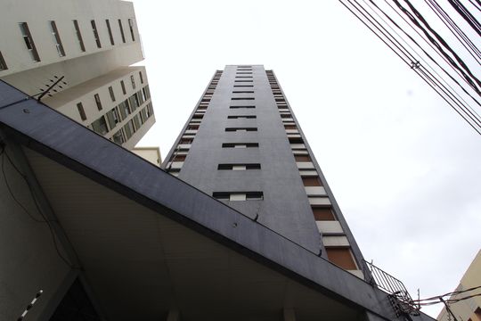Fachada do Prédio de apartamento à venda com 2 quartos, 70m² em Vila Nova Conceição, São Paulo