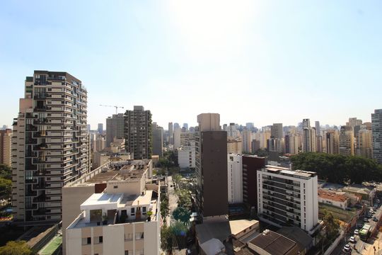 Vista de apartamento à venda com 2 quartos, 70m² em Vila Nova Conceição, São Paulo
