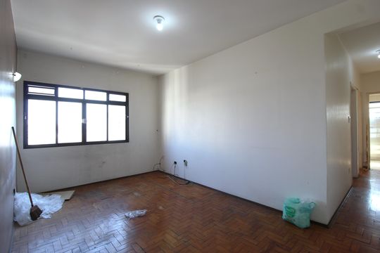 Sala de apartamento à venda com 2 quartos, 70m² em Vila Nova Conceição, São Paulo