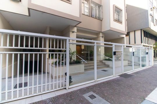 Fachada de apartamento à venda com 2 quartos, 92m² em Icaraí, Niterói