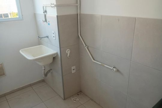 Área de serviço de apartamento para alugar com 2 quartos, 45m² em Engenho de Dentro, Rio de Janeiro