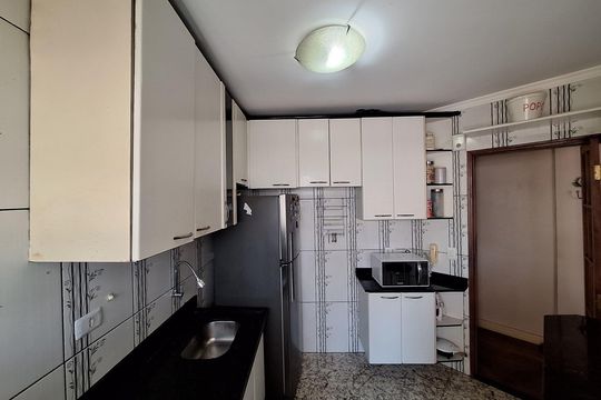 Cozinha de apartamento à venda com 2 quartos, 56m² em Limão, São Paulo