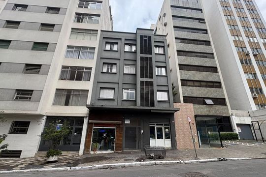 Fachada de kitnet/studio para alugar com 1 quarto, 43m² em Consolação, São Paulo