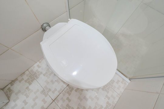 Banheiro de kitnet/studio para alugar com 1 quarto, 43m² em Consolação, São Paulo