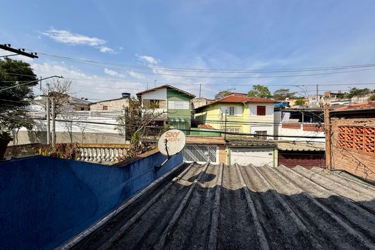 Vista Quarto 2 de casa à venda com 2 quartos, 112m² em Vila Campestre, São Paulo