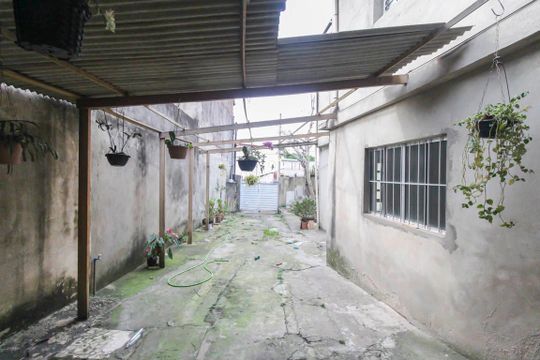 Garagem de casa à venda com 4 quartos, 270m² em Vila Alpina, São Paulo