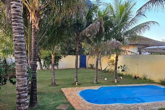 Área externa de casa de condomínio à venda com 4 quartos, 230m² em Condomínio Quintas do Sol, Brasília