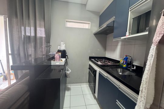 Cozinha de apartamento à venda com 2 quartos, 49m² em Padroeira, Osasco