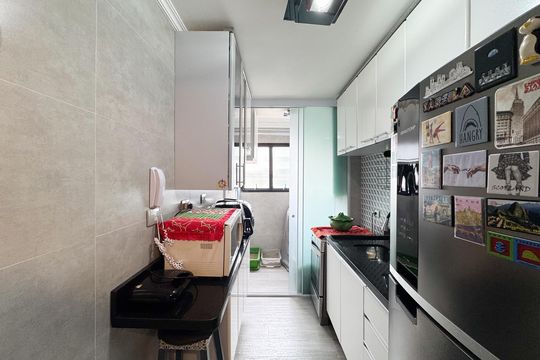 Cozinha  de apartamento à venda com 2 quartos, 50m² em Santa Terezinha, São Bernardo do Campo
