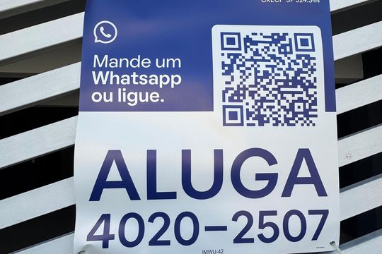 Placa grande de casa para alugar com 3 quartos, 80m² em Metalúrgicos, Osasco
