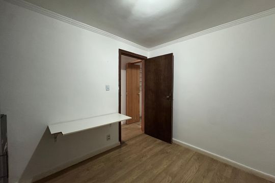 Quarto 2 de casa para alugar com 3 quartos, 80m² em Metalúrgicos, Osasco