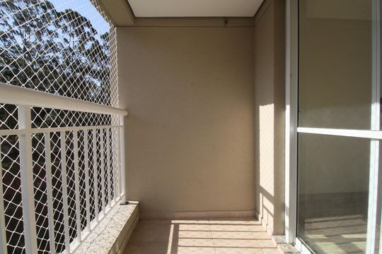 varanda Sala de apartamento para alugar com 3 quartos, 70m² em Jardim Maria Rosa, Taboão da Serra