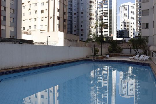 Apartamento à venda com 2 quartos, 52m² em Setor Bueno, Goiânia