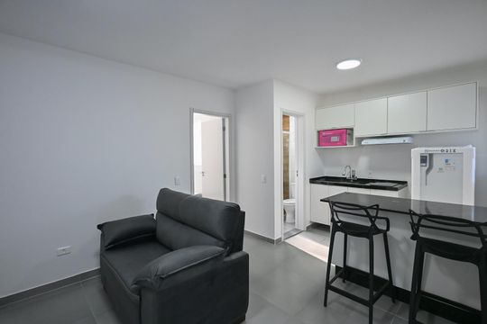 Apartamento para alugar com 1 quarto, 27m² em Ferreira, São Paulo