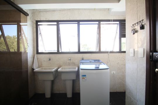 Área de Serviço de apartamento à venda com 3 quartos, 197m² em Vila Andrade, São Paulo