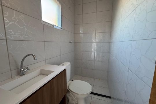 Banheiro de casa para alugar com 1 quarto, 45m² em Metalúrgicos, Osasco