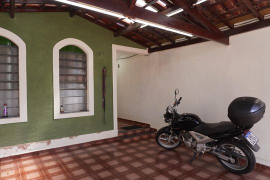 Casa para alugar com 2 quartos, 150m² em Jardim Tangara, São Carlos