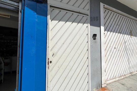 Fachada de casa para alugar com 1 quarto, 34m² em Jardim Sydney, São Paulo