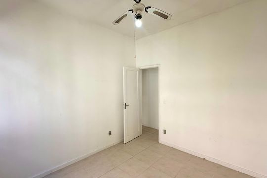 Apartamento para alugar com 2 quartos, 70m² em Copacabana, Rio de Janeiro