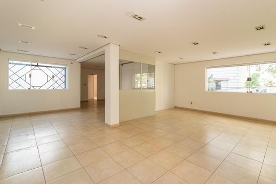 Casa à venda com 3 quartos, 280m² em Paraíso, São Paulo