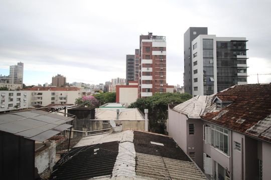Vista de apartamento para alugar com 1 quarto, 93m² em Auxiliadora, Porto Alegre