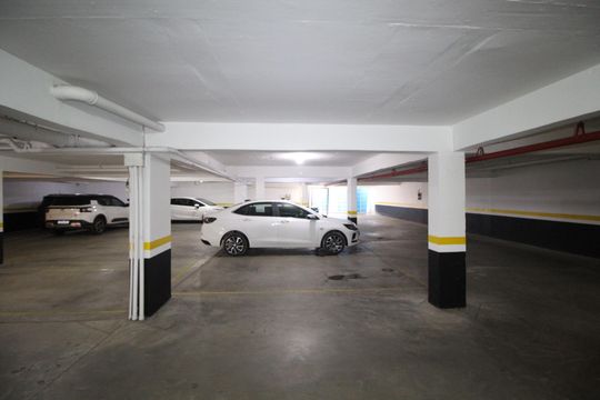 Garagem de apartamento para alugar com 1 quarto, 93m² em Auxiliadora, Porto Alegre