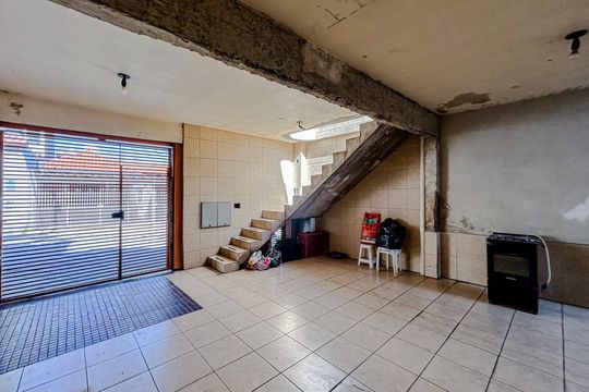 Garagem de casa para alugar com 1 quarto, 45m² em Vila Carrão, São Paulo