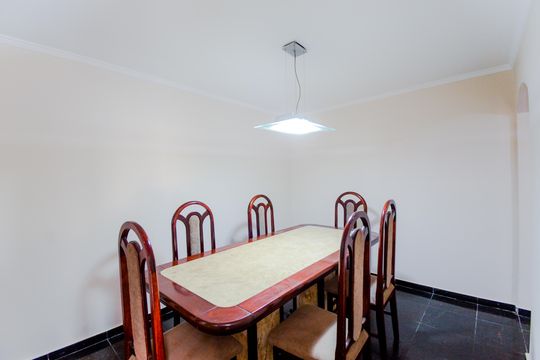 Sala de Jantar de casa à venda com 3 quartos, 300m² em Vila Barros, Guarulhos