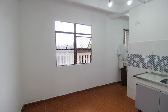 Cozinha de apartamento à venda com 2 quartos, 67m² em Jardim Arpoador, São Paulo