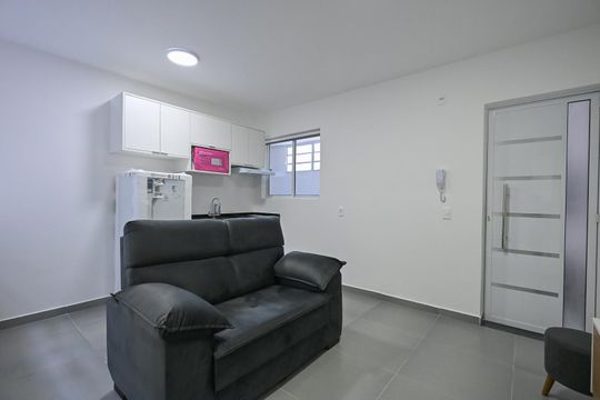 Apartamento para alugar com 1 quarto, 27m² em Ferreira, São Paulo