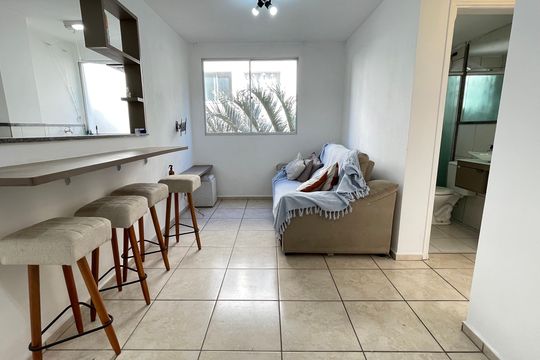 Sala de apartamento para alugar com 2 quartos, 50m² em Cidade dos Bandeirantes, São Paulo