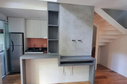 Cozinha de apartamento para alugar com 1 quarto, 58m² em Vila Andrade, São Paulo