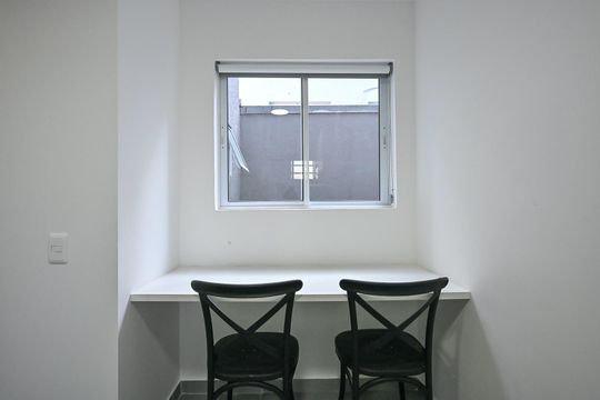 Cozinha de apartamento para alugar com 1 quarto, 27m² em Ferreira, São Paulo