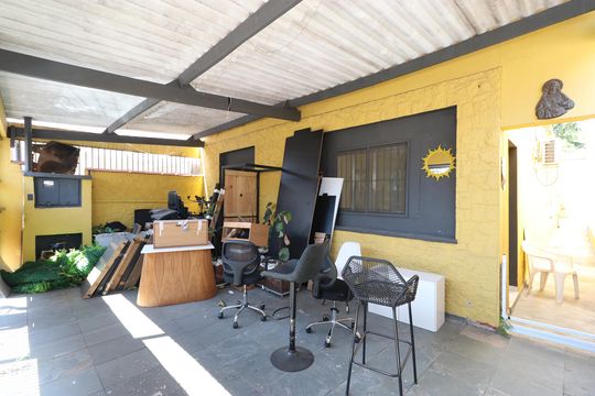 Garagem de casa à venda com 3 quartos, 232m² em Barra Funda, São Paulo