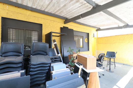 Garagem de casa à venda com 3 quartos, 232m² em Barra Funda, São Paulo