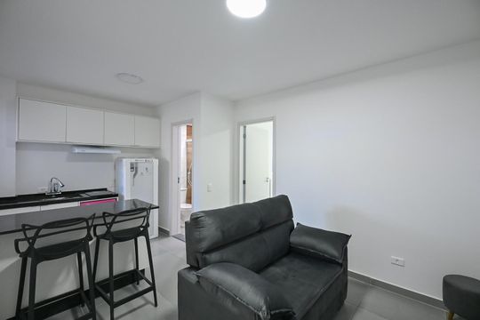 Apartamento para alugar com 1 quarto, 27m² em Ferreira, São Paulo