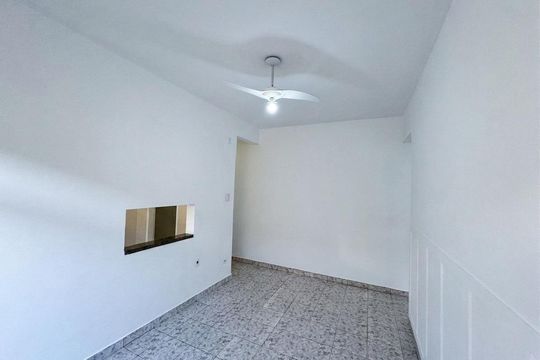 Apartamento para alugar com 2 quartos, 82m² em Gonzaga, Santos