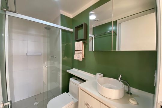 Banheiro de apartamento para alugar com 2 quartos, 42m² em Butantã, São Paulo