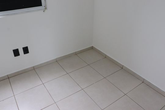 Quarto 1 de apartamento para alugar com 2 quartos, 61m² em Parque Pecuaria, Campos dos Goytacazes