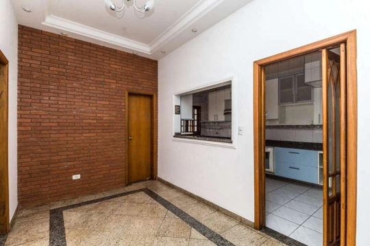 Foto 05 de casa à venda com 3 quartos, 240m² em Indianópolis, São Paulo