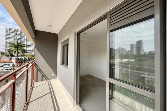 Sacada de kitnet/studio à venda com 1 quarto, 33m² em Brooklin, São Paulo