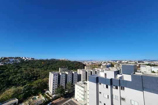 Vista de apartamento para alugar com 2 quartos, 140m² em Cabral, Contagem