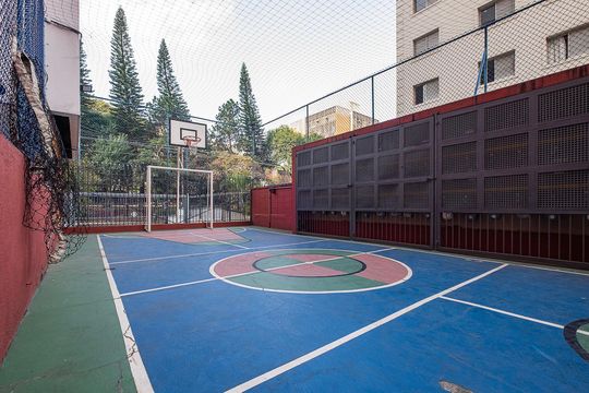 Quadra de apartamento para alugar com 2 quartos, 68m² em Sumarezinho, São Paulo